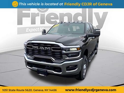 Diamond Black Crystal Pearlcoat 2026 RAM 3500 Tradesman Crew Cab 4x4 6'4' Box