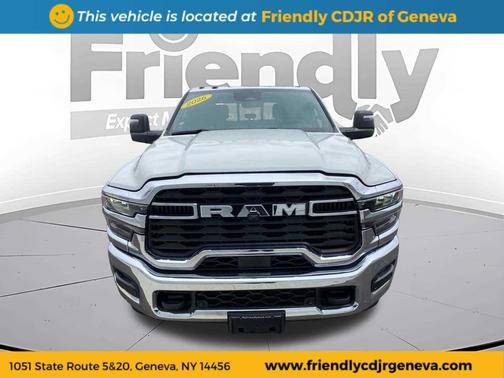 Bright White Clearcoat 2026 RAM 2500 Tradesman Crew Cab 4x4 6'4' Box