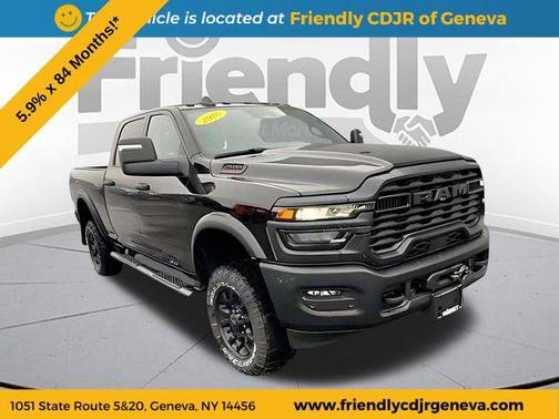 Diamond Black Crystal Pearlcoat 2026 RAM 2500 Tradesman Crew Cab 4x4 6'4' Box