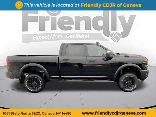 Diamond Black Crystal Pearlcoat 2026 RAM 2500 Tradesman Crew Cab 4x4 6'4' Box