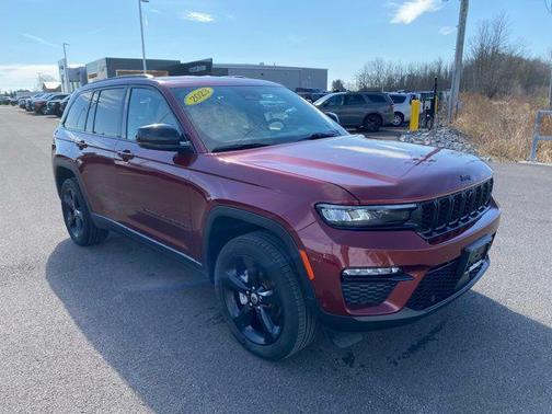 Velvet Red Pearlcoat 2023 Jeep Grand Cherokee Limited