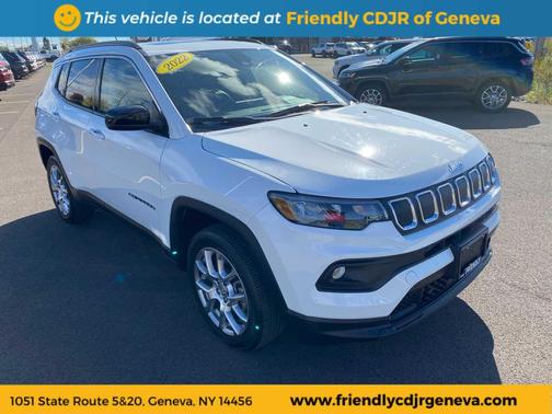 2022 Jeep Compass Latitude Lux