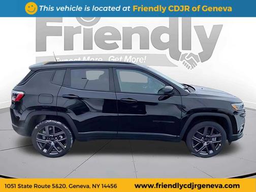 Diamond Black Crystal Pearlcoat 2026 Jeep Compass Limited