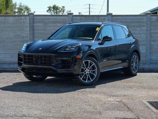 2025 Porsche Cayenne 