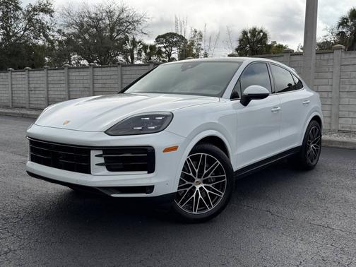 2024 Porsche Cayenne 
