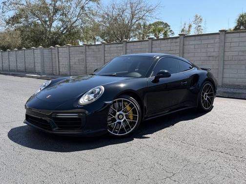 2017 Porsche 911 