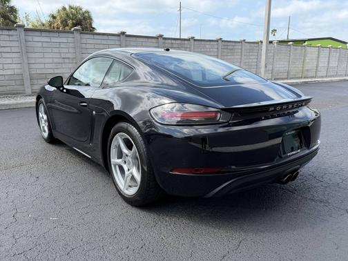 Jet Black Metallic 2025 Porsche 718 Cayman