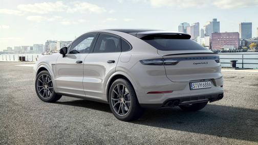 2022 Porsche Cayenne 