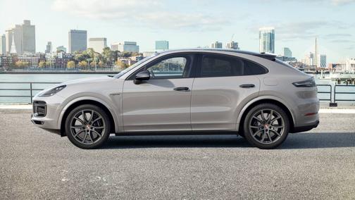 2022 Porsche Cayenne 