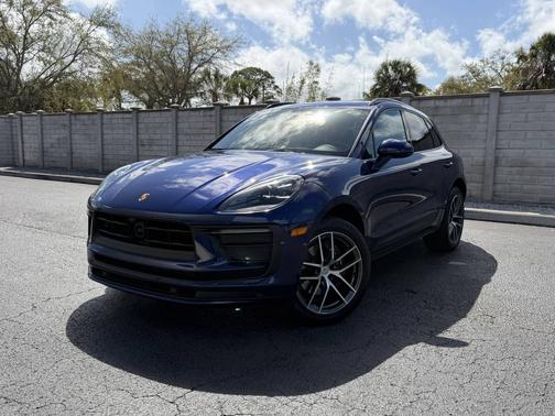 2025 Porsche Macan 