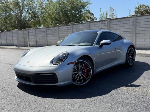 Dolomite Silver Metallic 2020 Porsche 911