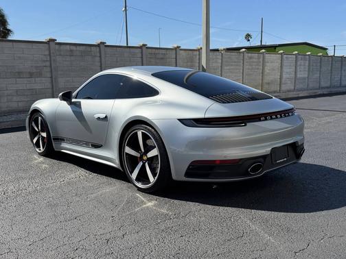 2021 Porsche 911 