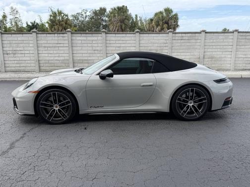 Chalk 2025 Porsche 911