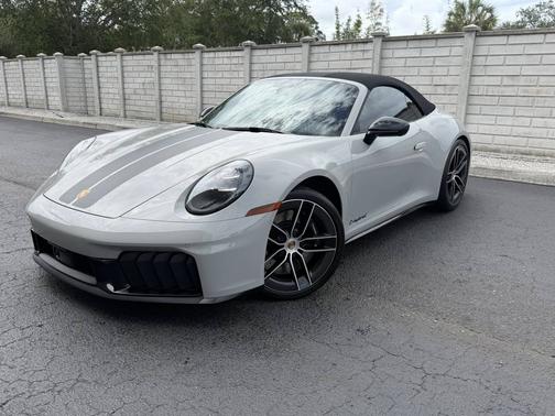 Chalk 2025 Porsche 911