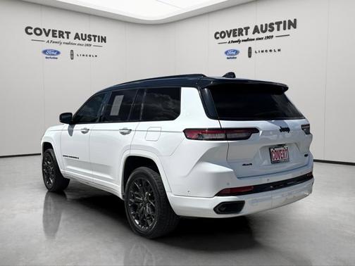 2023 Jeep Grand Cherokee SUMMIT