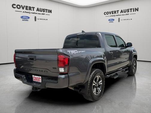 2019 Toyota Tacoma TRD SPORT