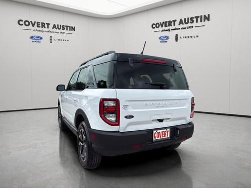 OXFORD WHITE 2024 Ford Bronco Sport OUTER BANKS