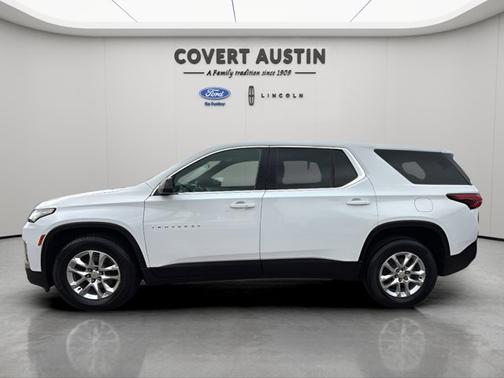 Summit White 2022 Chevrolet Traverse LS W/1LS