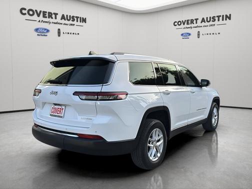 2023 Jeep Grand Cherokee LAREDO