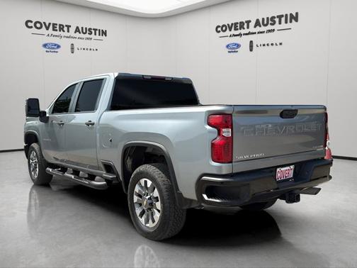 2024 Chevrolet Silverado 2500 CUSTOM