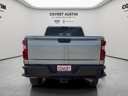 2024 Chevrolet Silverado 2500 CUSTOM