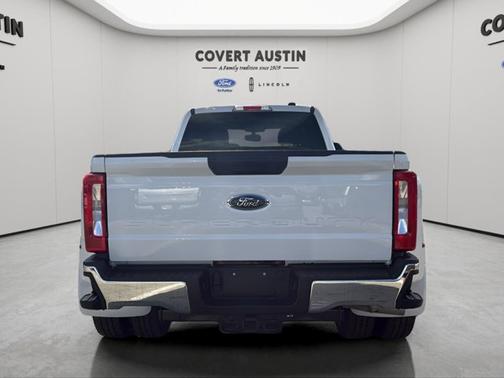2025 Ford F-350 XLT
