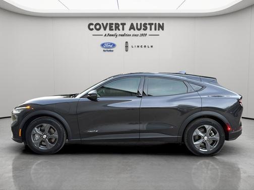 2022 Ford Mustang Mach-E SELECT