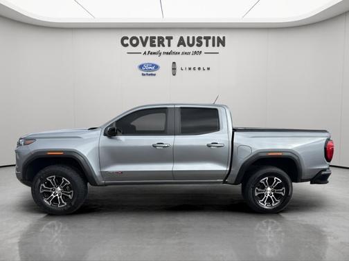 Sterling Metallic 2023 GMC Canyon AT4