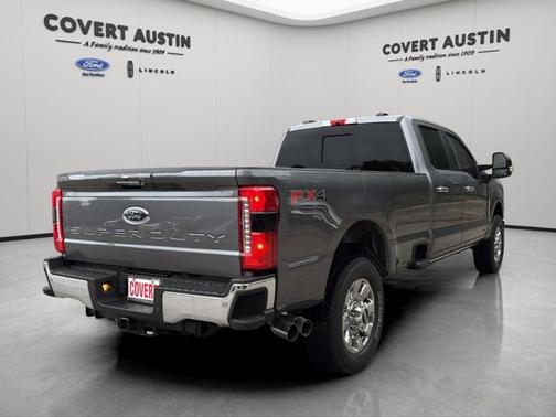 2024 Ford F-350 LARIAT SUPER DUTY