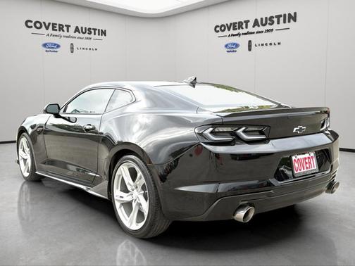 2021 Chevrolet Camaro LT1