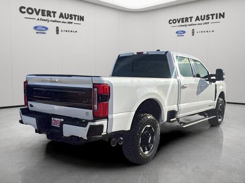 2025 Ford F-250 PLATINUM