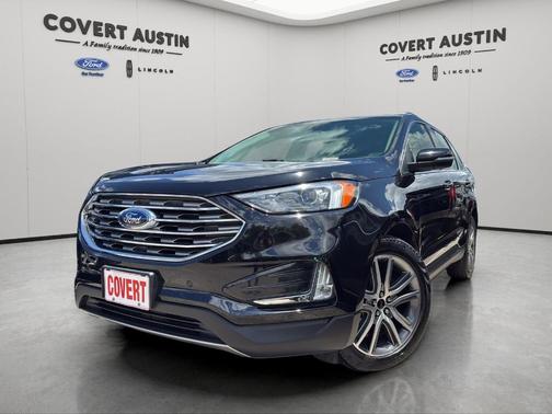Black Metallic 2023 Ford Edge Titanium