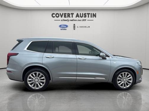 Argent Silver Metallic 2023 Cadillac XT6 PREMIUM LUXURY