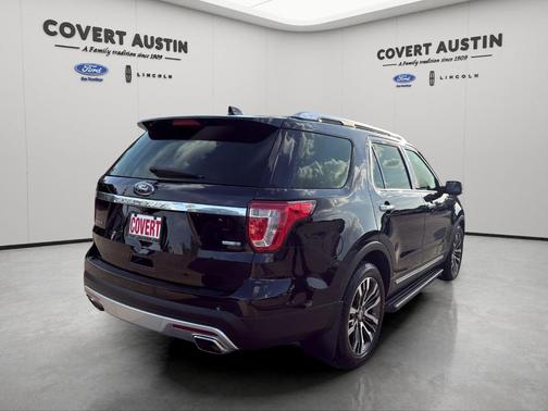 Shadow Black 2017 Ford Explorer Platinum