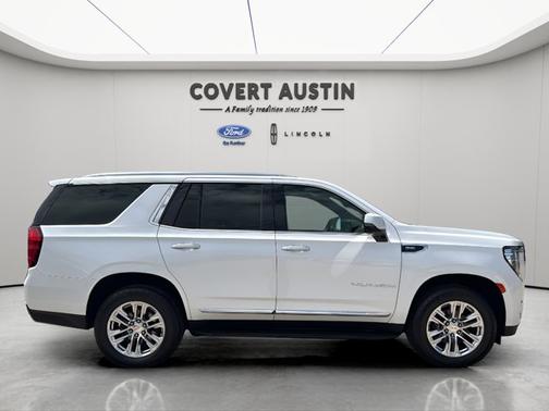 White Frost Tricoat 2021 GMC Yukon SLT
