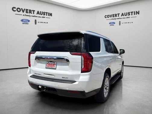 White Frost Tricoat 2021 GMC Yukon SLT
