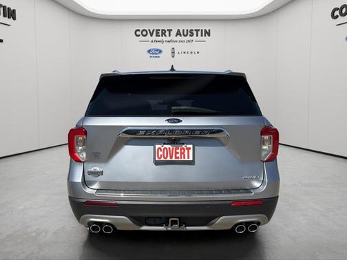 ICONIC SILVER METALLIC 2022 Ford Explorer KING RANCH