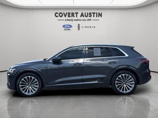 2019 Audi e-tron QUATTRO PREMIUM PLUS