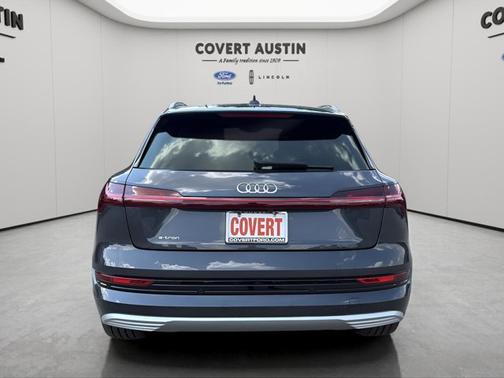 2019 Audi e-tron QUATTRO PREMIUM PLUS