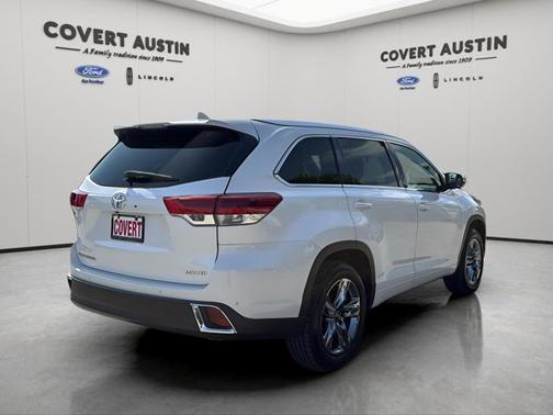 2018 Toyota Highlander LIMITED PLATINUM