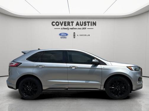 2023 Ford Edge ST-LINE