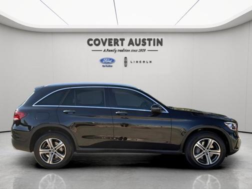 2022 Mercedes-Benz GLC 300 BASE