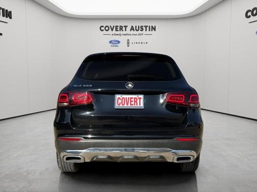 2022 Mercedes-Benz GLC 300 BASE