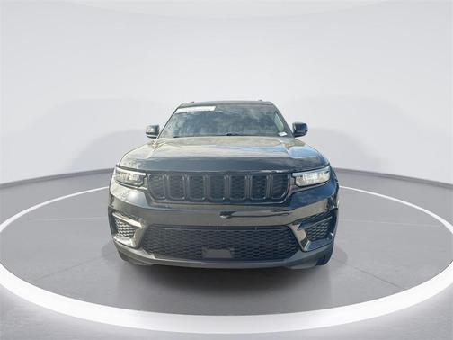 2022 Jeep Grand Cherokee Altitude