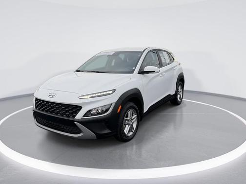 2023 Hyundai KONA SE