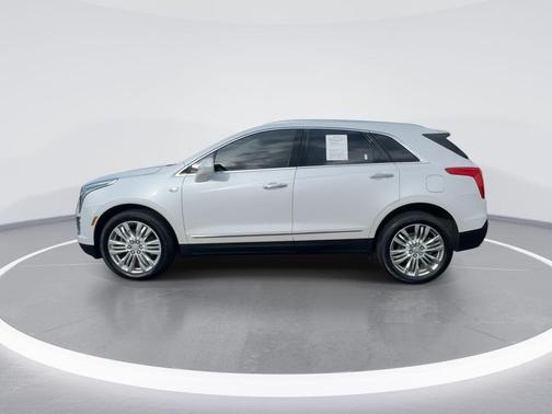 Crystal White Tri-Coat 2017 Cadillac XT5 Premium Luxury
