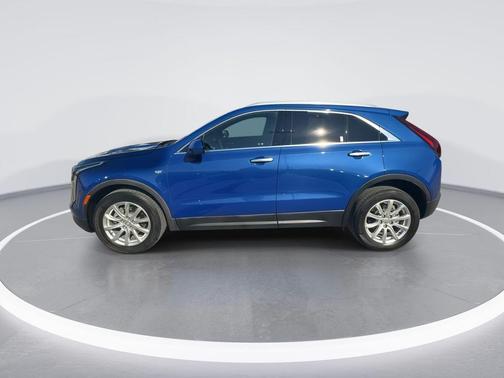 Wave Metallic 2023 Cadillac XT4 Luxury