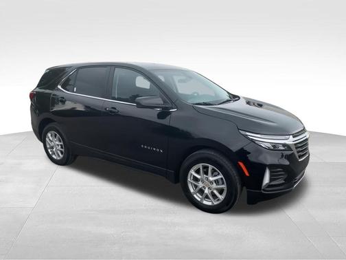 Mosaic Black Metallic 2024 Chevrolet Equinox LT