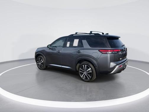 2t Gun Blk Roof 2024 Nissan Pathfinder Platinum
