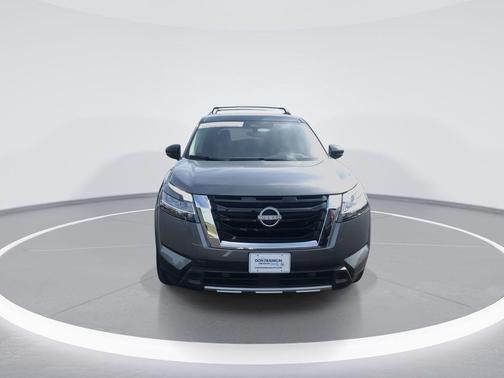 2t Gun Blk Roof 2024 Nissan Pathfinder Platinum